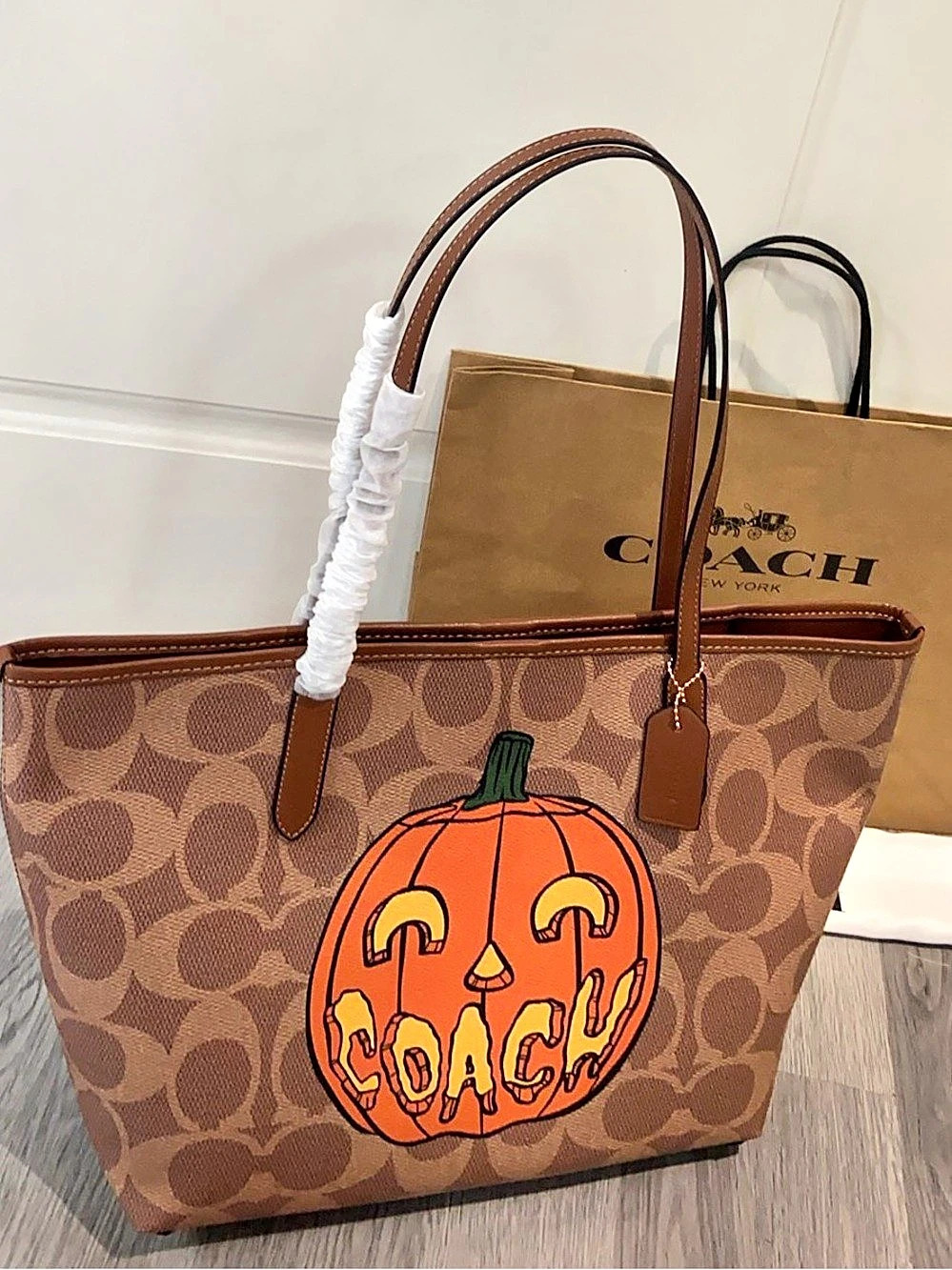 Coach City Tote Bag In Signature Canvas With Halloween Pumpkin Print Pumpkin
